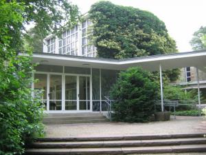 Trauerhalle